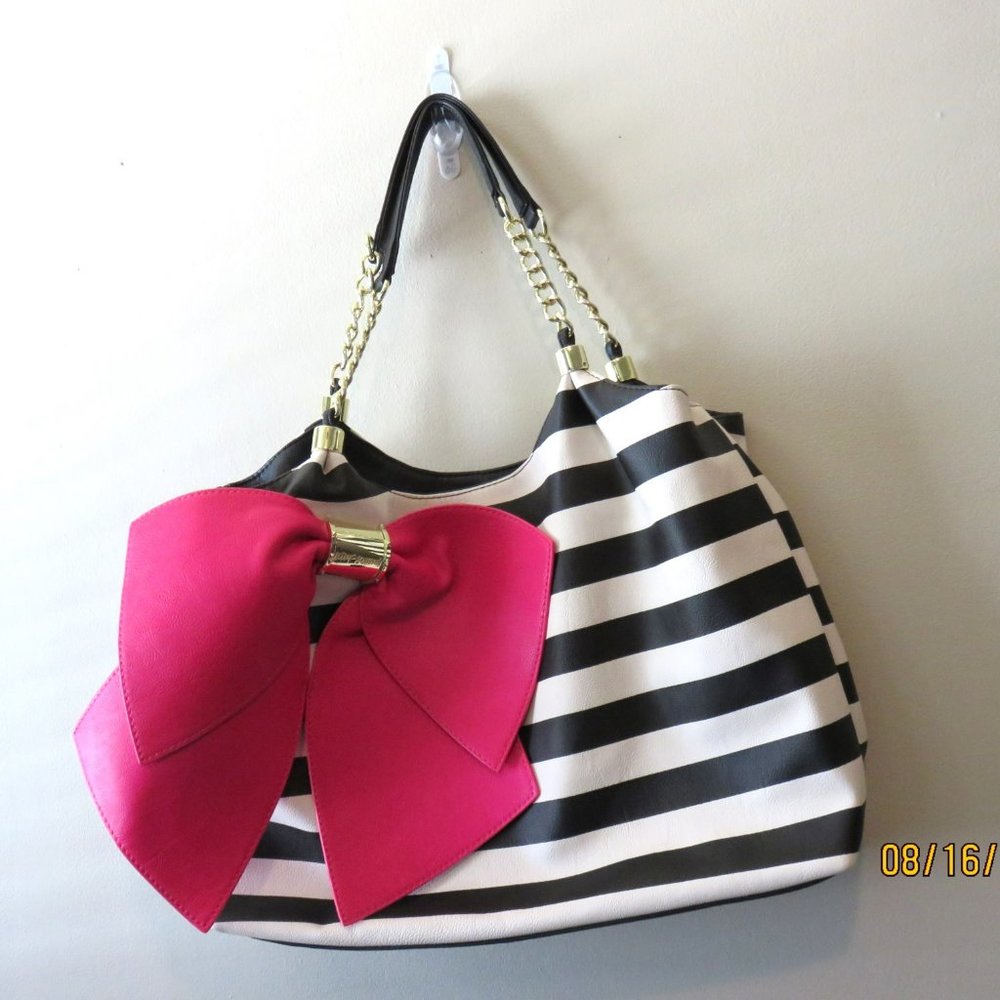 Betsy Johnson Black & White Tote w/ Hot Pink Bow -- New Without Tag - Never Used